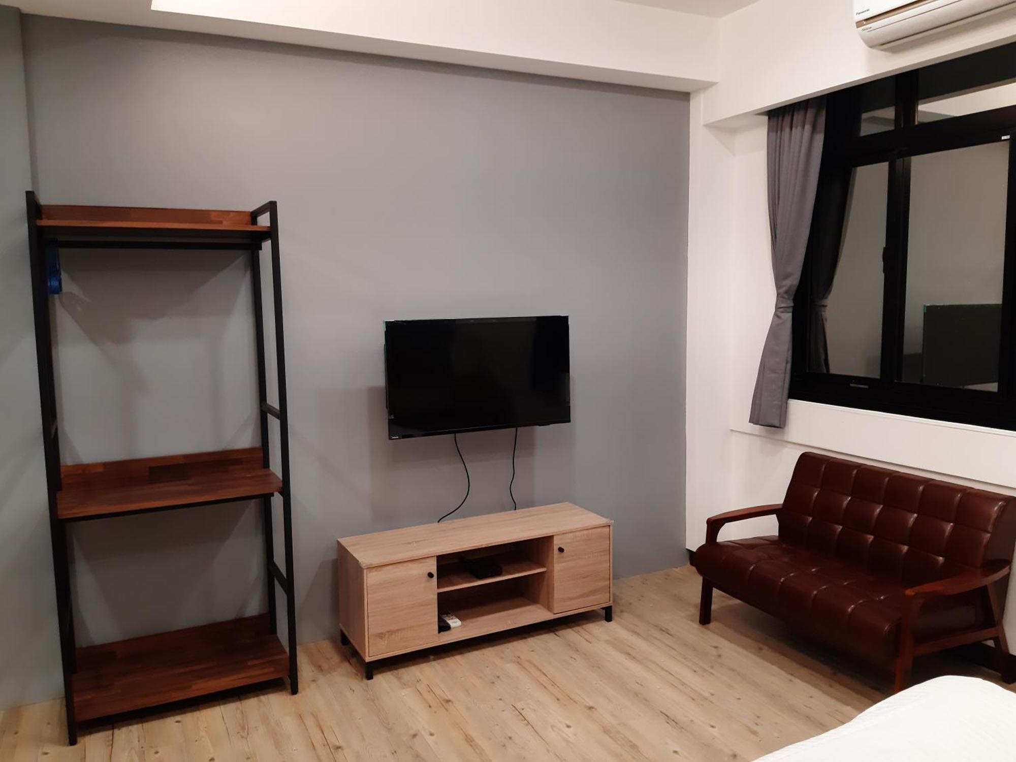 藏青民宿the Wind Guesthouse-Youth Inn Тайнань Номер фото